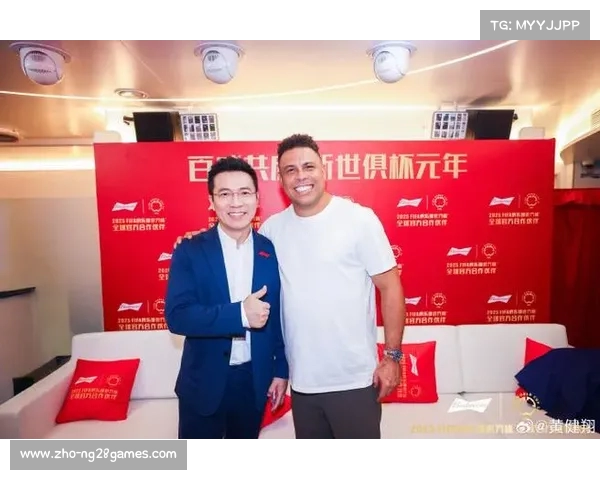 黄健翔徐阳同台解说咪咕刷新2025世俱杯智慧观赛体验 黄健翔徐阳同台解说咪咕刷新2025世俱杯智慧观赛体验